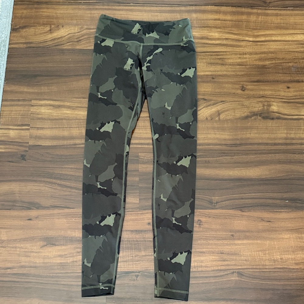 Lululemon Athletica Camouflage Leggings - Green and Black
